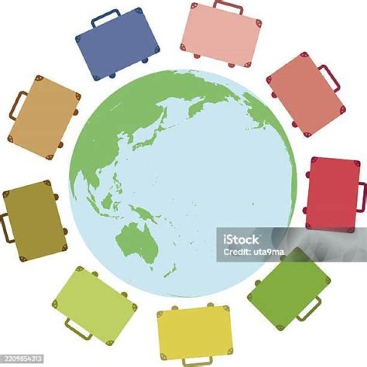 Kaitlan Collins Bio, Height, Salary, Net Worth, Husband, Children