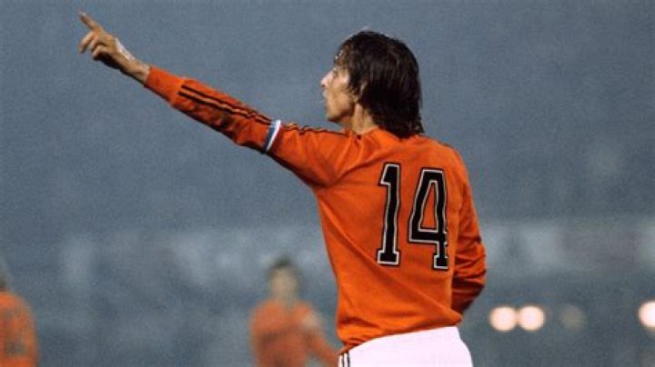 Johan Cruyff ·